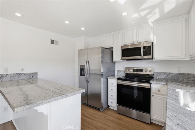 2074 Mount Shasta, San Pedro, CA 90732