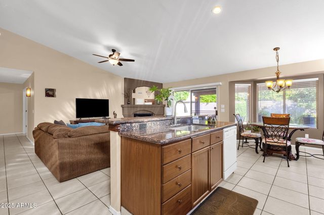 4790 W GERONIMO Street, Chandler, AZ 85226