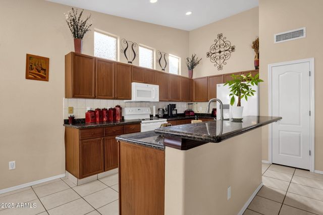 4790 W GERONIMO Street, Chandler, AZ 85226