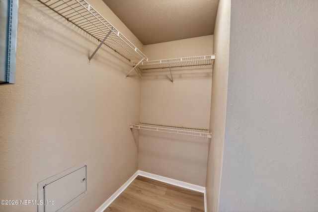 7800 POINT MEADOWS Drive 934, Jacksonville, FL 32256