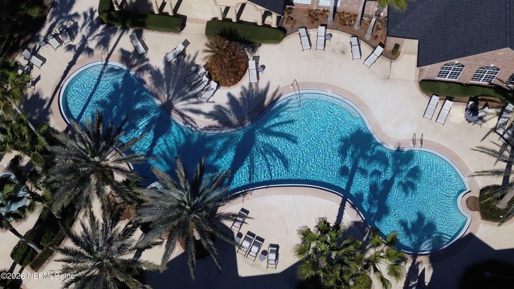 7800 POINT MEADOWS Drive 934, Jacksonville, FL 32256