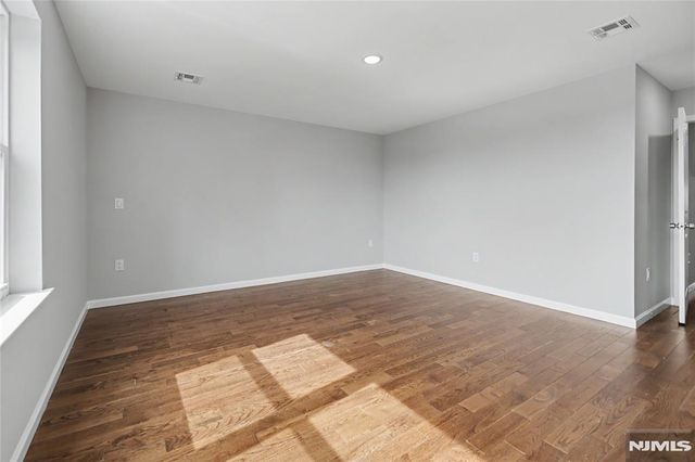 168 Johnson Avenue 2, Newark, NJ 07108