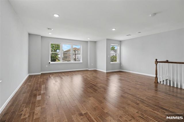 168 Johnson Avenue 2, Newark, NJ 07108