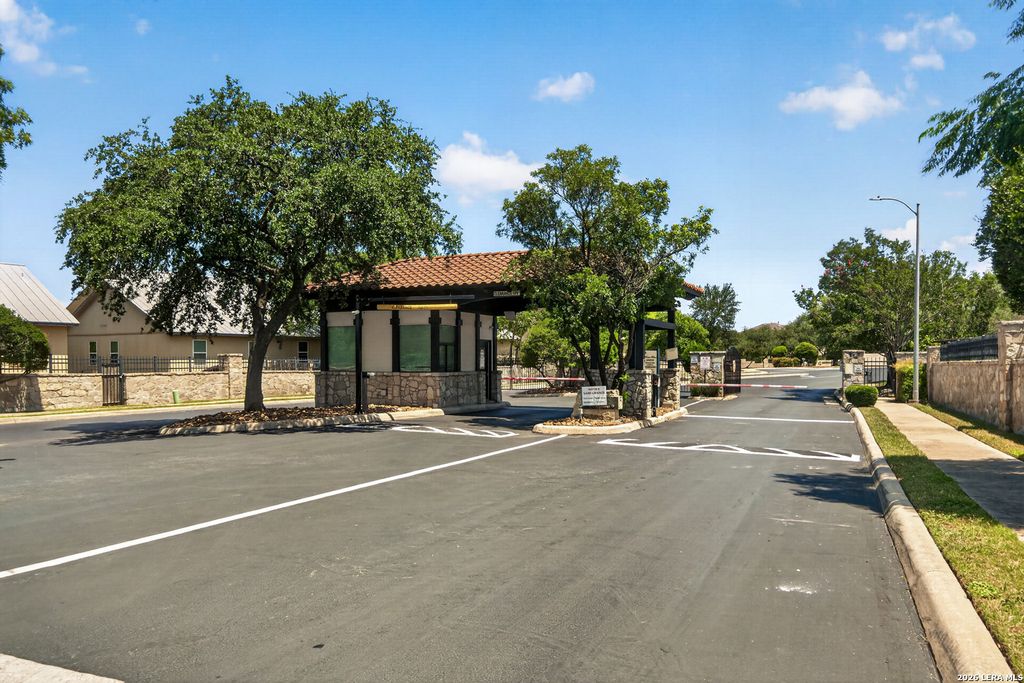 239 Garden Hill, San Antonio, TX 78260