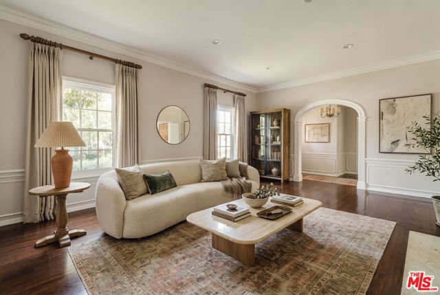 12510 Hortense Street, Studio City, CA 91604