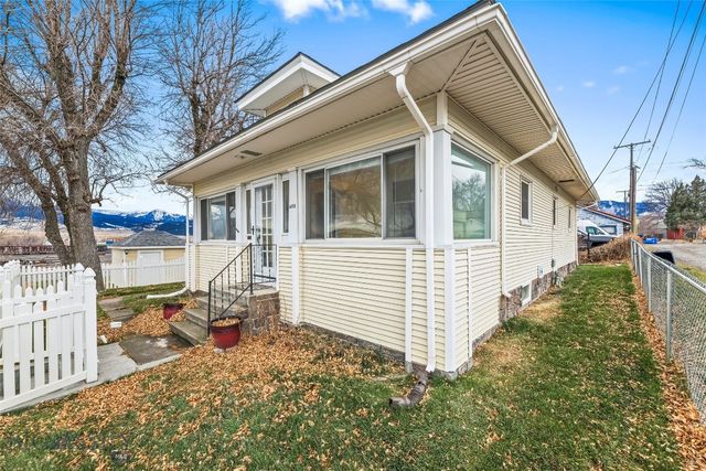405 N C Street, Livingston, MT 59047
