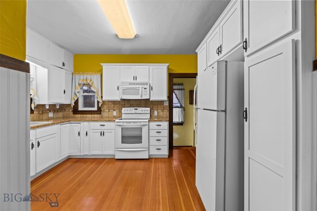 405 N C Street, Livingston, MT 59047