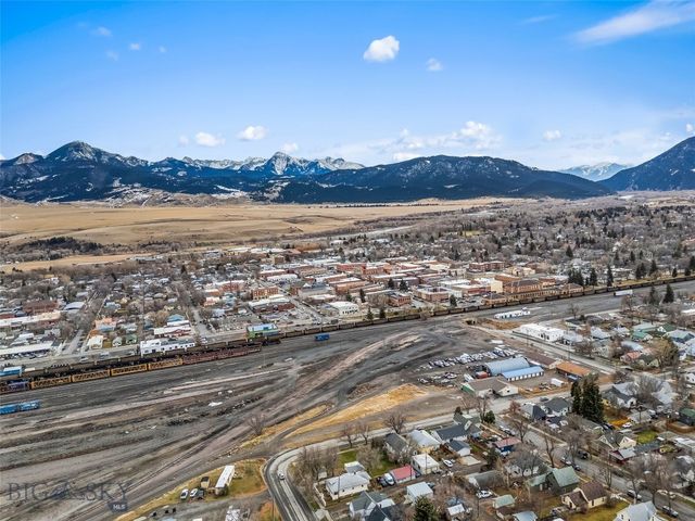 405 N C Street, Livingston, MT 59047