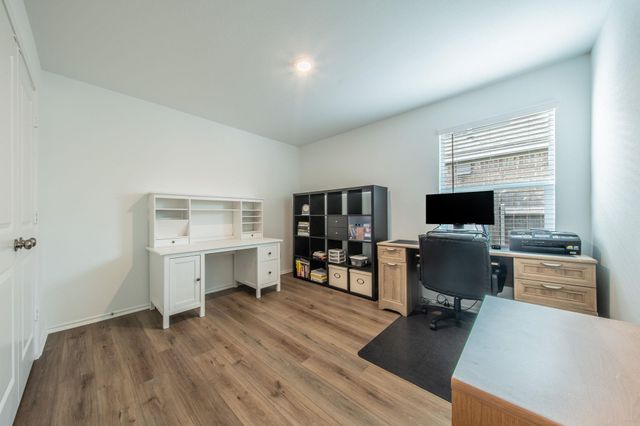 1704 Cobblecrest LN, Leander, TX 78641