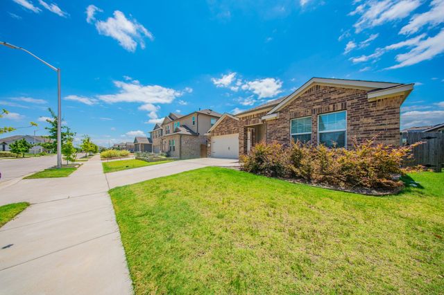 1704 Cobblecrest LN, Leander, TX 78641