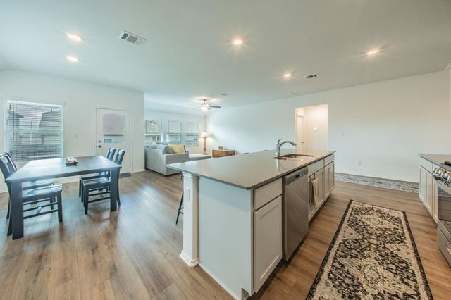 1704 Cobblecrest LN, Leander, TX 78641