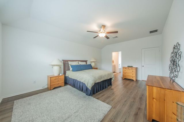 1704 Cobblecrest LN, Leander, TX 78641