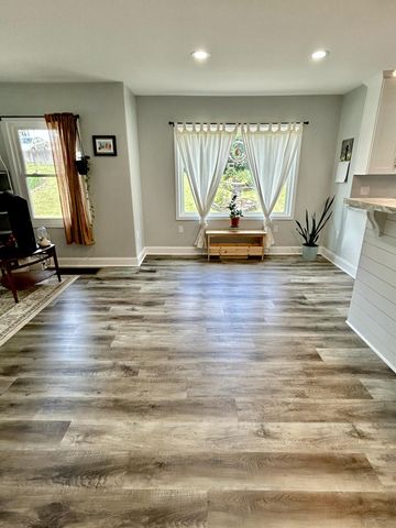319 Henry Street, Frankfort, KY 40601