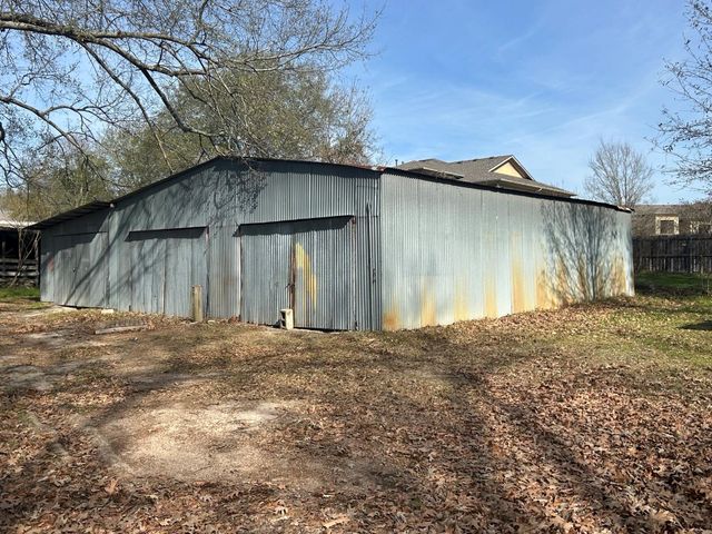 5206 Lotus Lane, Lufkin, TX 75904