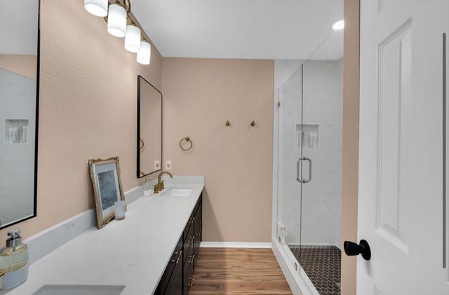 605 Steeplechase Drive, Bedford, TX 76021