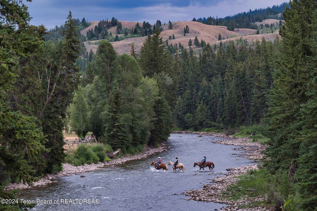 15400 GROS VENTRE Road, Kelly, WY 83011 photo 19