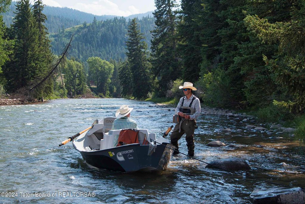 15400 GROS VENTRE Road, Kelly, WY 83011 photo 24