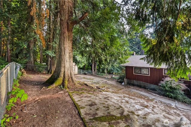 1006 Sandy Bend Road, Castle Rock, WA 98611