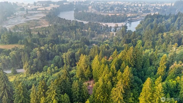 1006 Sandy Bend Road, Castle Rock, WA 98611