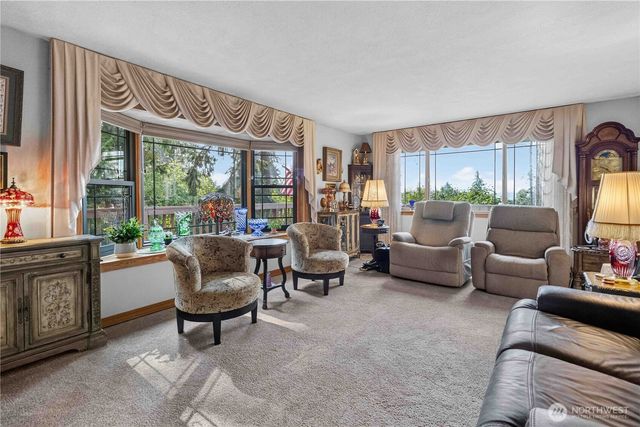 1006 Sandy Bend Road, Castle Rock, WA 98611