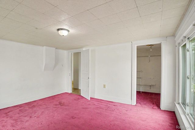 242 N Elizabeth Street, Marine City, MI 48039