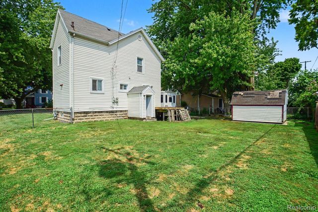 242 N Elizabeth Street, Marine City, MI 48039