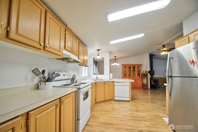 10 Marissa Lane, Mccleary, WA 98557