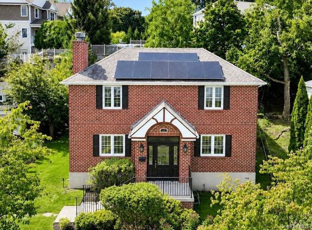 25 Allen Street, Dobbs Ferry, NY 10522 — exterior