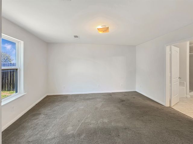 6133 Chalk Hollow Drive, Fort Worth, TX 76179