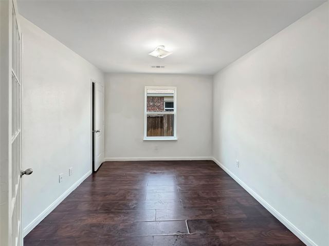 6133 Chalk Hollow Drive, Fort Worth, TX 76179