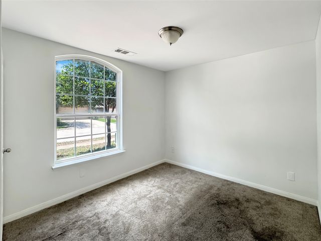 6133 Chalk Hollow Drive, Fort Worth, TX 76179