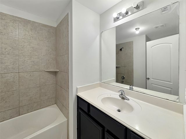 6133 Chalk Hollow Drive, Fort Worth, TX 76179