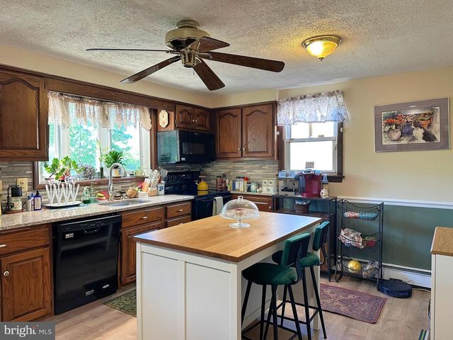 708 E FORNANCE ST, Norristown, PA 19401