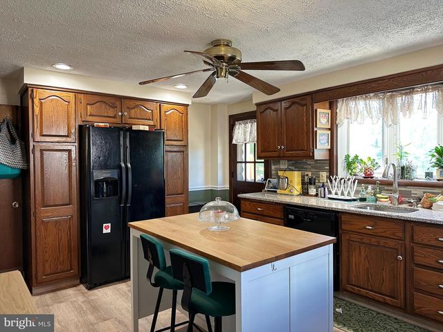 708 E FORNANCE ST, Norristown, PA 19401