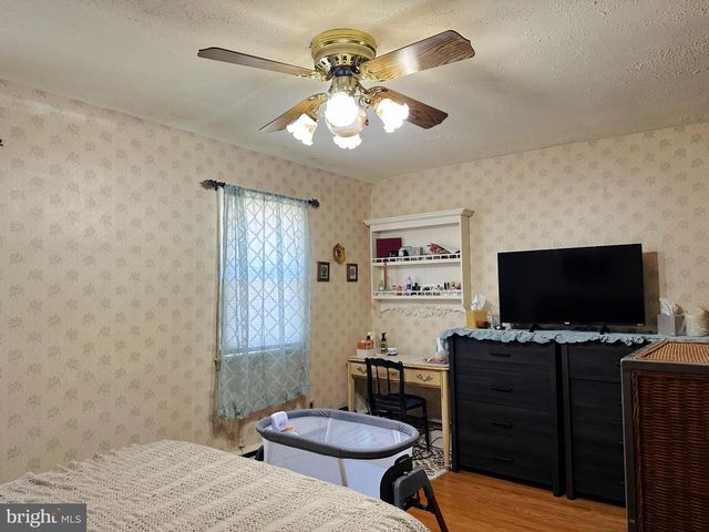 708 E FORNANCE ST, Norristown, PA 19401