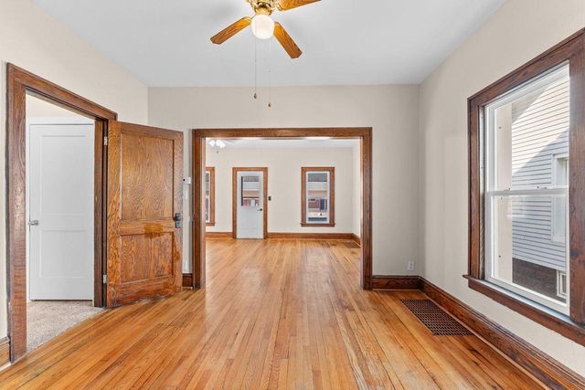 233 S Locust Street, Reedsburg, WI 53959