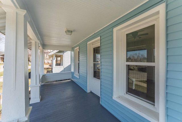 233 S Locust Street, Reedsburg, WI 53959