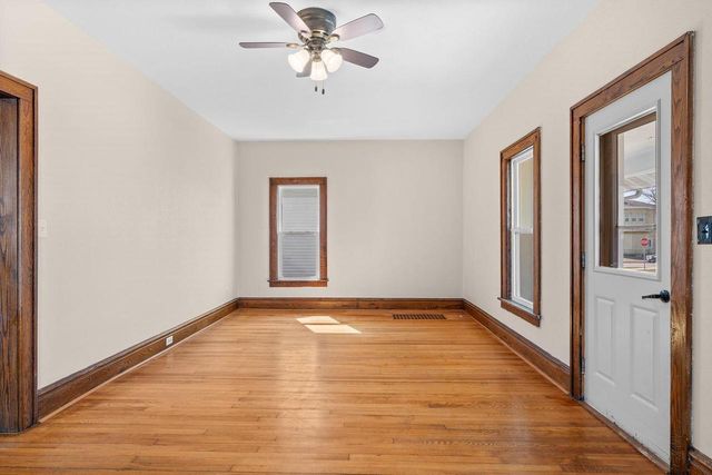 233 S Locust Street, Reedsburg, WI 53959