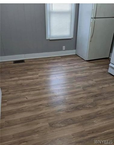 110 South Transit Street, Lockport City, NY 14094