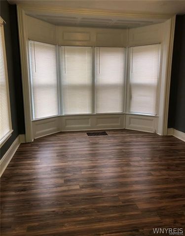 110 South Transit Street, Lockport City, NY 14094