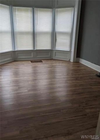 110 South Transit Street, Lockport City, NY 14094