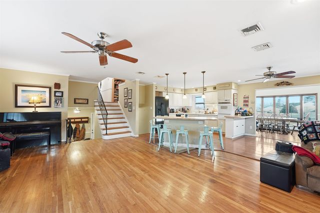 15 RIDGE RD, Parsipanny Troyhill, NJ 07054