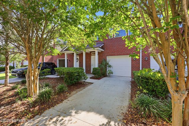 1545 LANDAU Road, Jacksonville, FL 32225