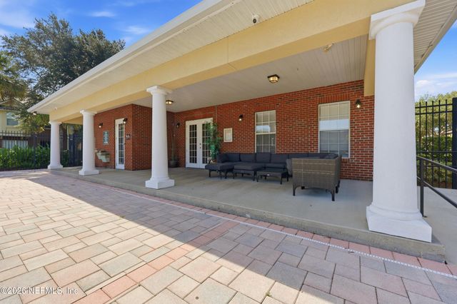1545 LANDAU Road, Jacksonville, FL 32225