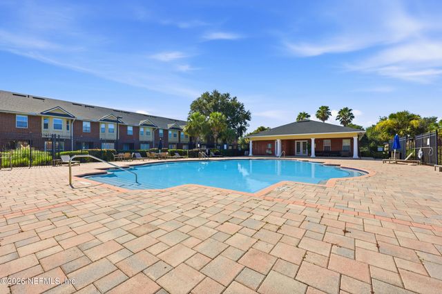 1545 LANDAU Road, Jacksonville, FL 32225
