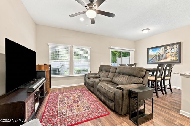 1545 LANDAU Road, Jacksonville, FL 32225