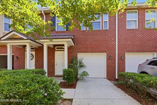 1545 LANDAU Road, Jacksonville, FL 32225