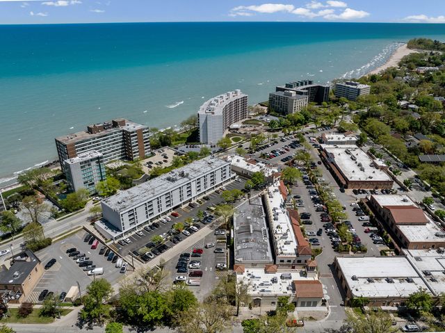1625 Sheridan Road 206, Wilmette, IL 60091