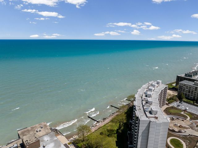 1625 Sheridan Road 206, Wilmette, IL 60091