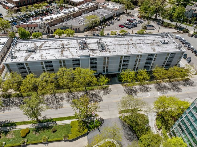 1625 Sheridan Road 206, Wilmette, IL 60091